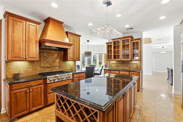1940 Jasmine Joy Court, Las Vegas, NV 89117
