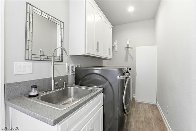 1940 Jasmine Joy Court, Las Vegas, NV 89117