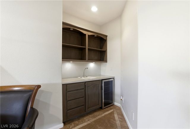1940 Jasmine Joy Court, Las Vegas, NV 89117