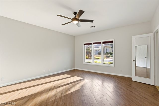 1940 Jasmine Joy Court, Las Vegas, NV 89117