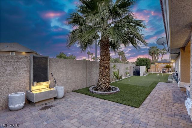 1940 Jasmine Joy Court, Las Vegas, NV 89117
