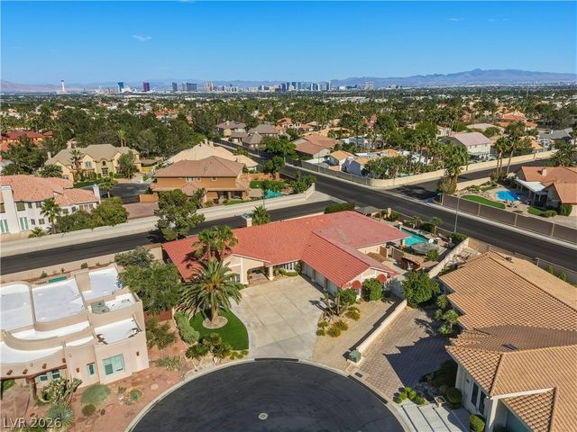 1940 Jasmine Joy Court, Las Vegas, NV 89117
