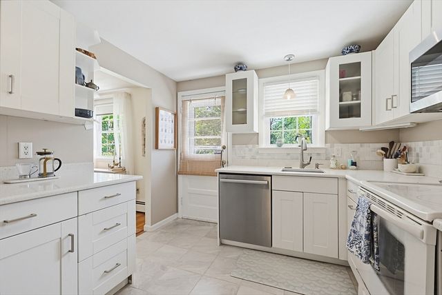 1 Fisher Street, Holliston, MA 01746