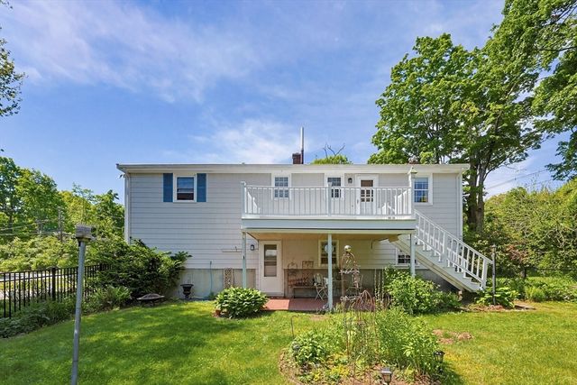1 Fisher Street, Holliston, MA 01746