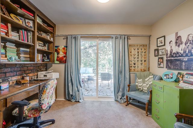 921 Overhill Drive, Bedford, TX 76022