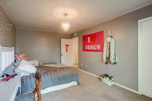 921 Overhill Drive, Bedford, TX 76022