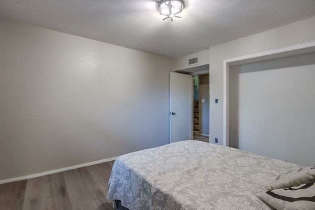 921 Overhill Drive, Bedford, TX 76022