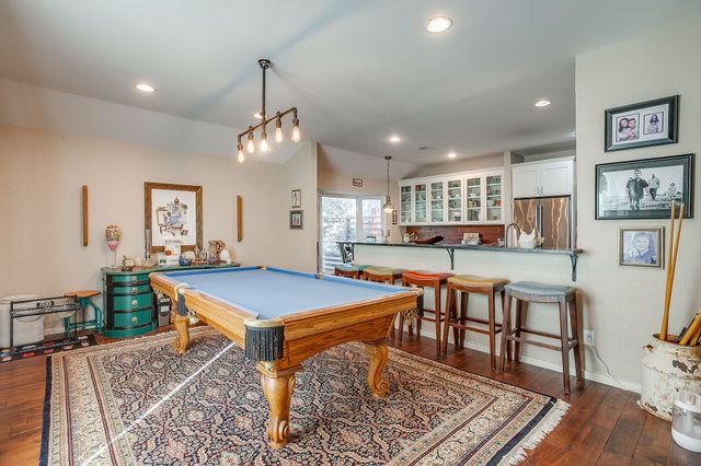 921 Overhill Drive, Bedford, TX 76022