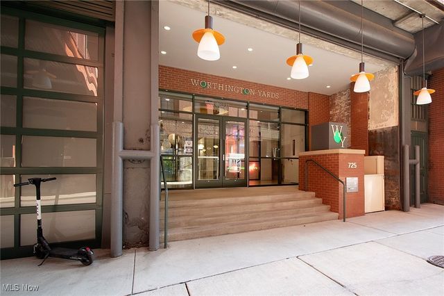 725 Johnson Court 220, Cleveland, OH 44113