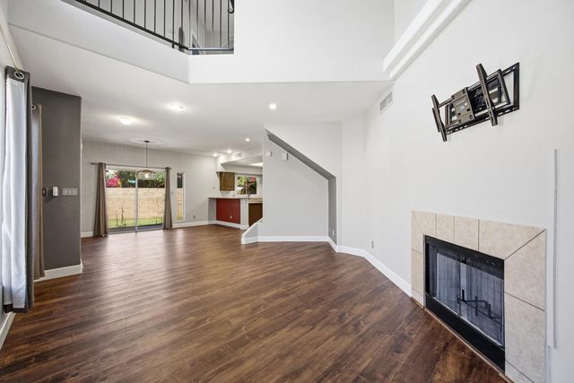 10232 N 12th Court Unit 2, Phoenix, AZ 85020