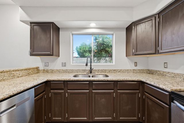 10232 N 12th Court Unit 2, Phoenix, AZ 85020