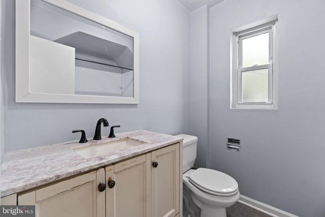 6014 39TH AVE, Hyattsville, MD 20782