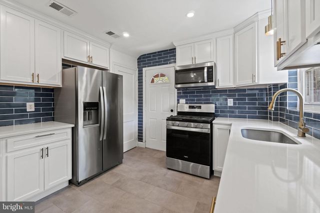 6014 39TH AVE, Hyattsville, MD 20782