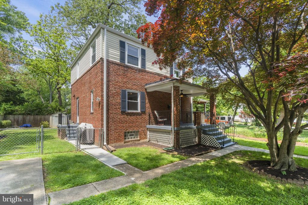 6014 39TH AVE, Hyattsville, MD 20782