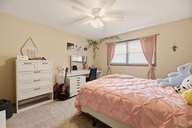 4109 N Danbury St, Bel Aire, KS 67220