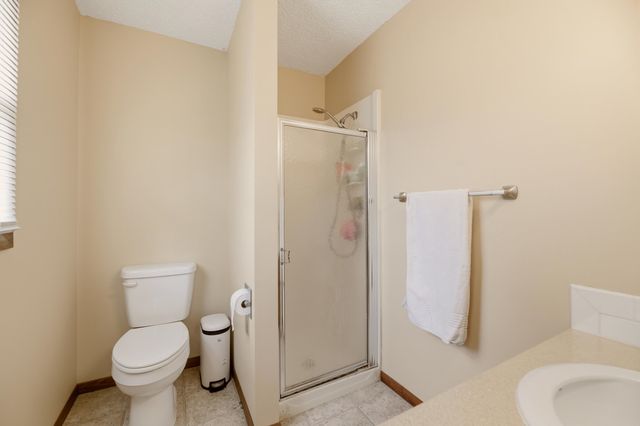 4109 N Danbury St, Bel Aire, KS 67220