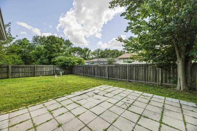 4109 N Danbury St, Bel Aire, KS 67220