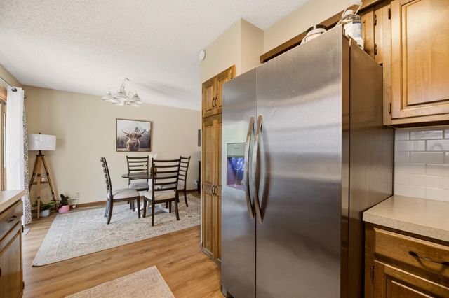 4109 N Danbury St, Bel Aire, KS 67220