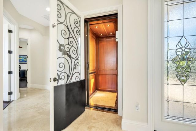 1261 NE 27th Way, Pompano Beach, FL 33062