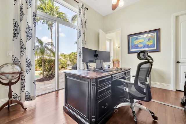 1261 NE 27th Way, Pompano Beach, FL 33062