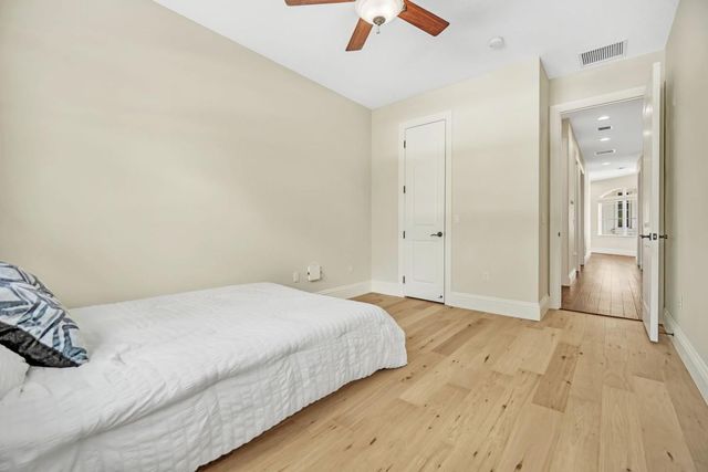 1261 NE 27th Way, Pompano Beach, FL 33062