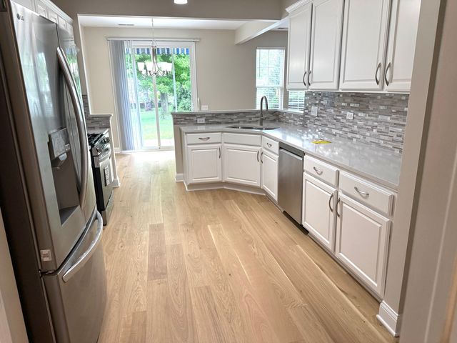 13053 Dearborn Trail, Huntley, IL 60142