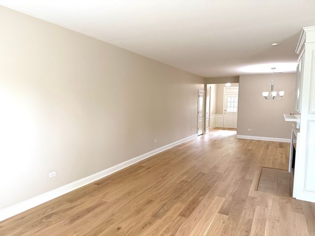 13053 Dearborn Trail, Huntley, IL 60142