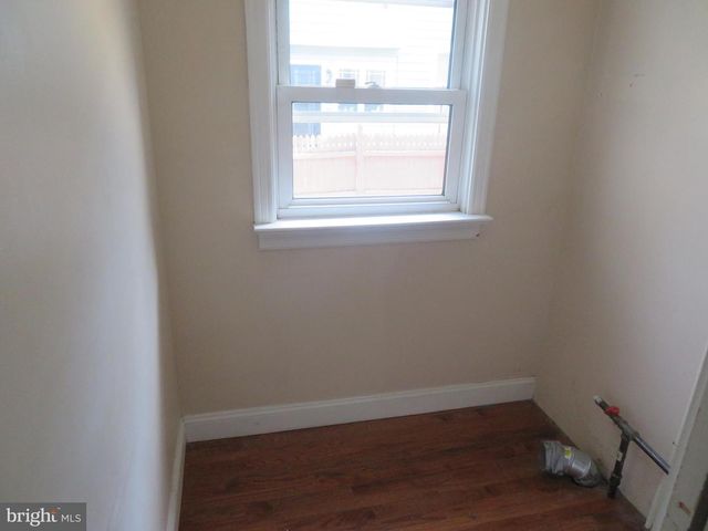 125 W COTTAGE AVE, Haddonfield, NJ 08033