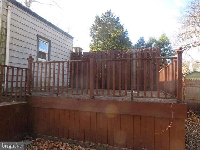 125 W COTTAGE AVE, Haddonfield, NJ 08033