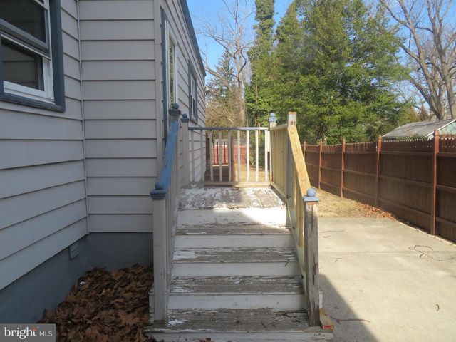 125 W COTTAGE AVE, Haddonfield, NJ 08033