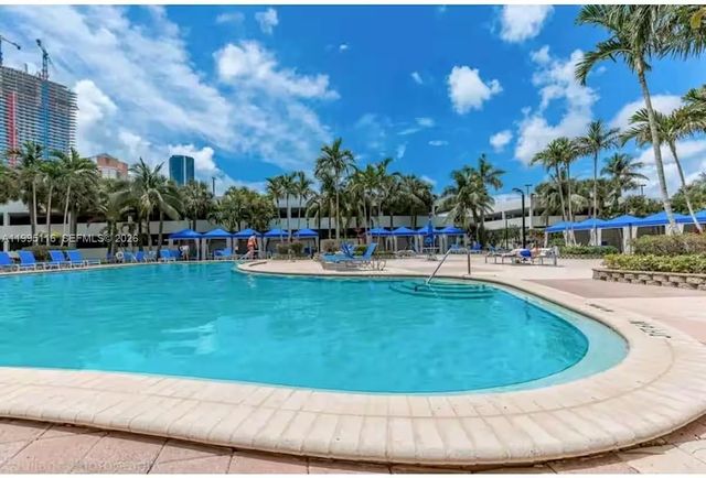 19370 Collins Avenue 1121, Sunny Isles Beach, FL 33160