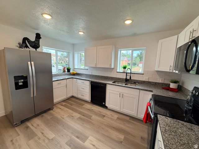 5447 S 2425 W, Roy, UT 84067