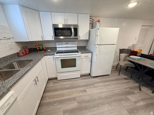 5447 S 2425 W, Roy, UT 84067