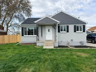 5447 S 2425 W, Roy, UT 84067