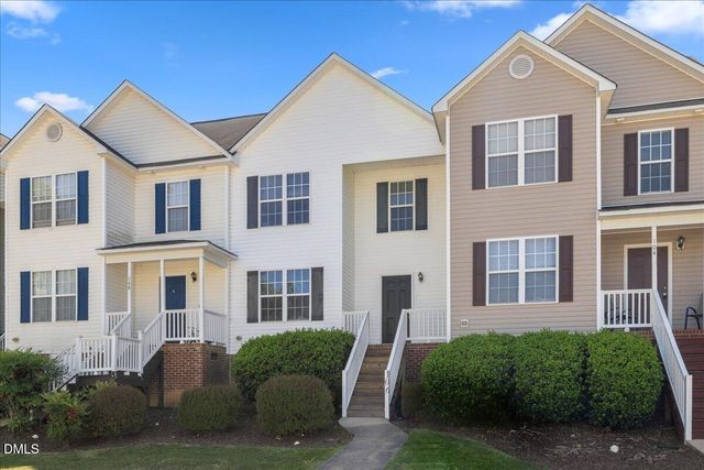 106 Piccadilly Court, Clayton, NC 27520