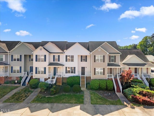 106 Piccadilly Court, Clayton, NC 27520