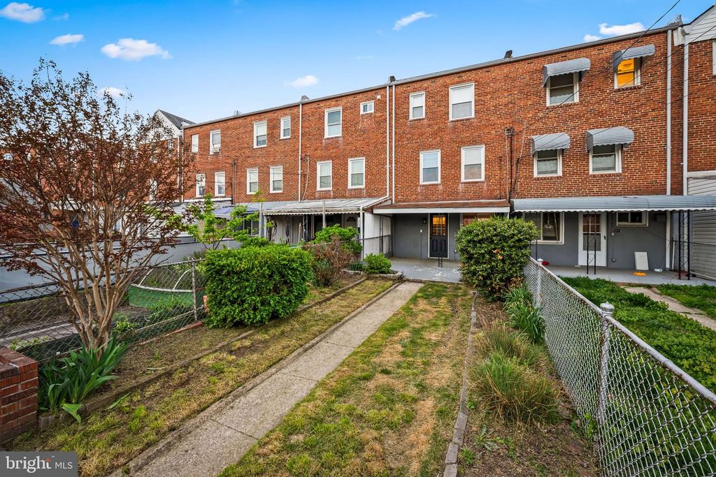 Image 26 of property listing at 1817 DUNMERE RD, Baltimore, MD 21222