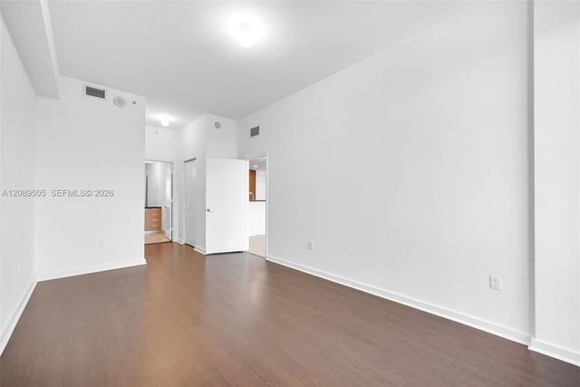 7901 Hispanola Avenue 909, North Bay Village, FL 33141