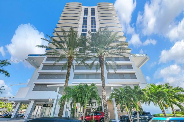 7901 Hispanola Avenue 909, North Bay Village, FL 33141