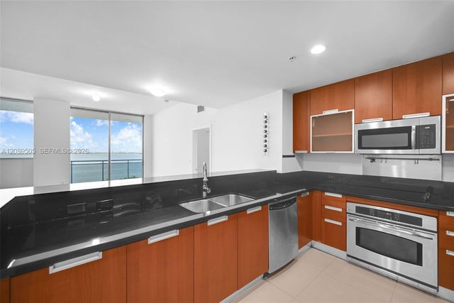 7901 Hispanola Avenue 909, North Bay Village, FL 33141