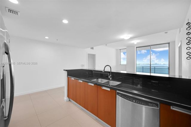 7901 Hispanola Avenue 909, North Bay Village, FL 33141