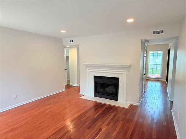 1166 SW Booth Road SW 908, Marietta, GA 30008
