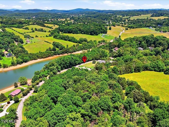 7531 West Pierce Drive, Talbott, TN 37877