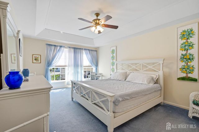 442 Bluebird Drive, Monroe, NJ 08831