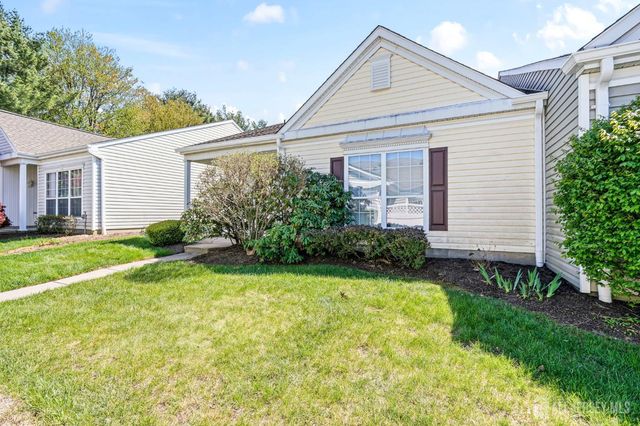 442 Bluebird Drive, Monroe, NJ 08831
