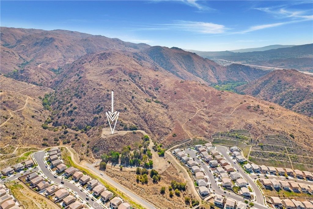 Image 22 of property listing at 11085 Canyon Circle, Corona, CA 92883