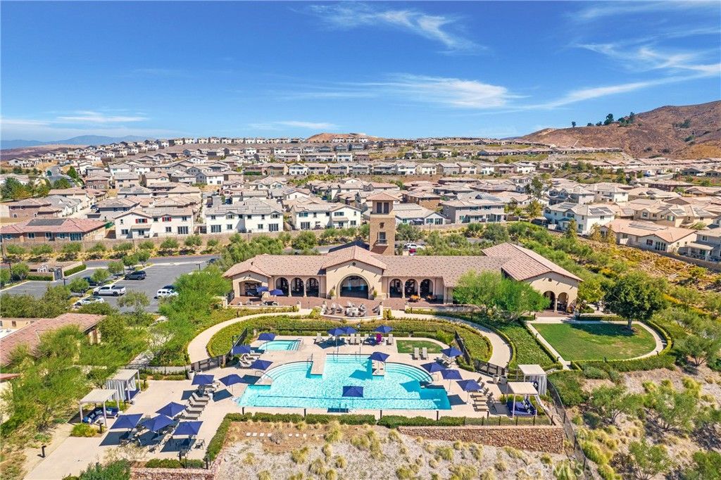 Image 24 of property listing at 11085 Canyon Circle, Corona, CA 92883