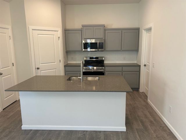 3008 NW 196th Place, Edmond, OK 73012