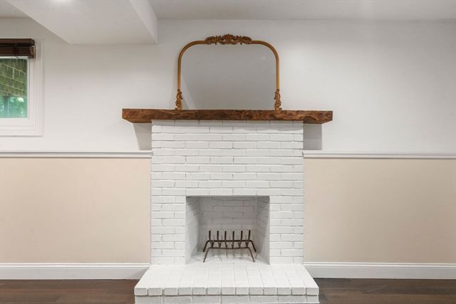 17 Minuteman Lane, Plymouth, MA 02360