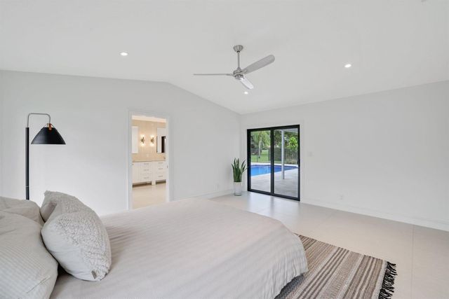 20195 Back 9 Drive, Boca Raton, FL 33498